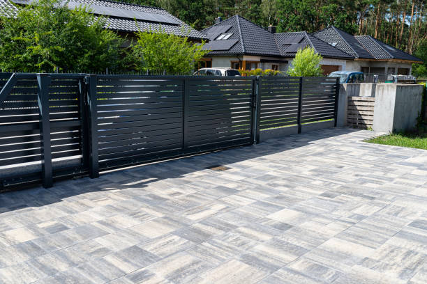 Best Driveway Pavers Near Me  in Estherville, IA